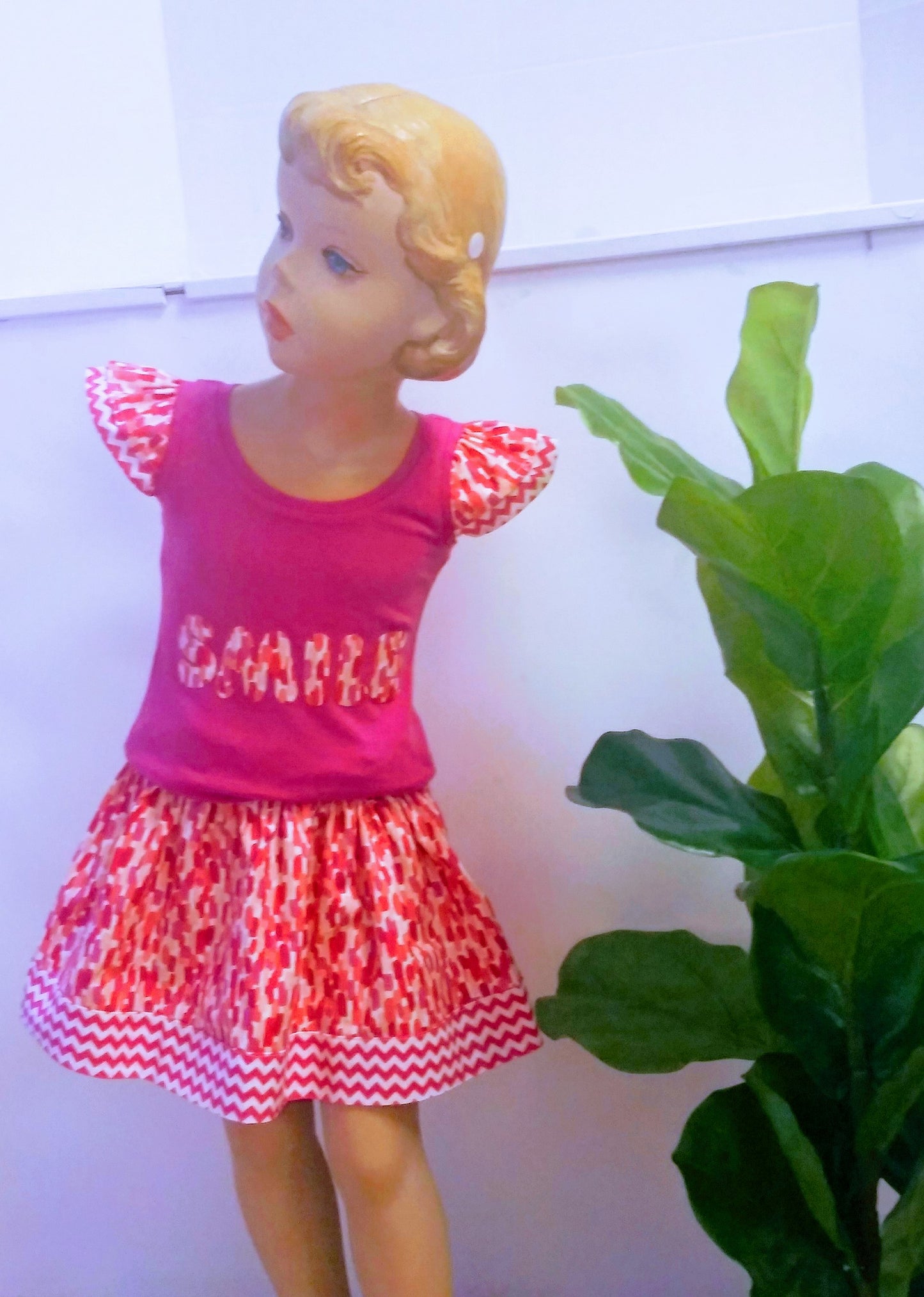 Girl's 2pc Set Toddler With Matching Skirt Size 3 T - Little N Kute Boutique