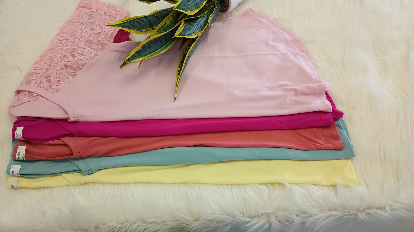 Shorts Sleeve Shirt Lace Accent V-neck Round Hem Top