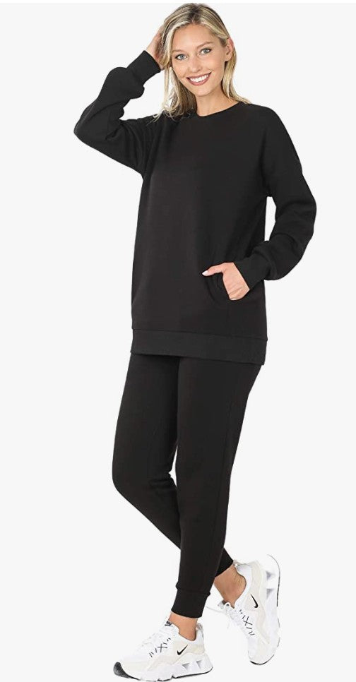 Zenana Outfitters Women’s Crewneck Sweatshirt 2X Black Side Pockets